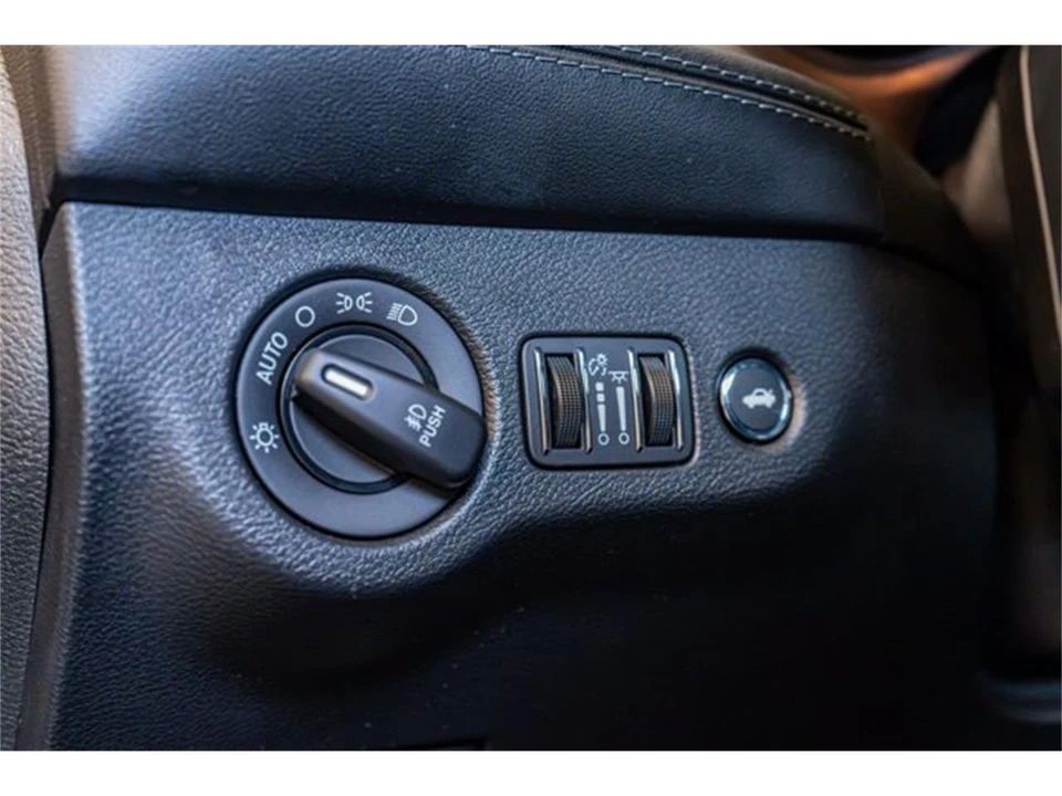 2022 Dodge Challenger 3rd Gen - Image 28 of 31