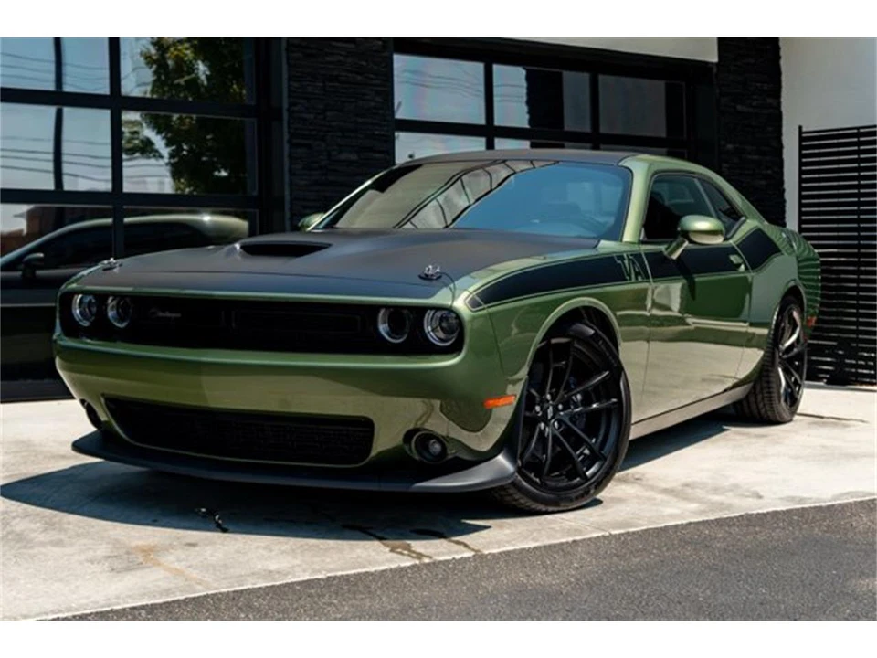 2022 Dodge Challenger 3rd Gen - Image 2 of 31