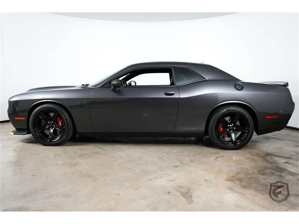 2022 Dodge Challenger 3rd Gen - Image 5 of 31