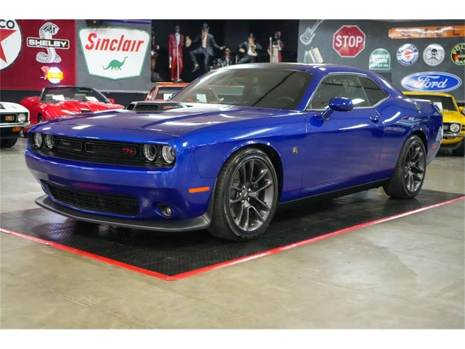 2022 Dodge Challenger 3rd Gen - Image 18 of 31