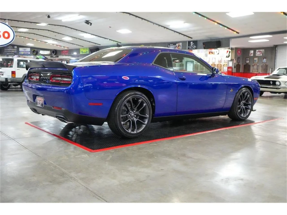 2022 Dodge Challenger 3rd Gen - Image 22 of 31