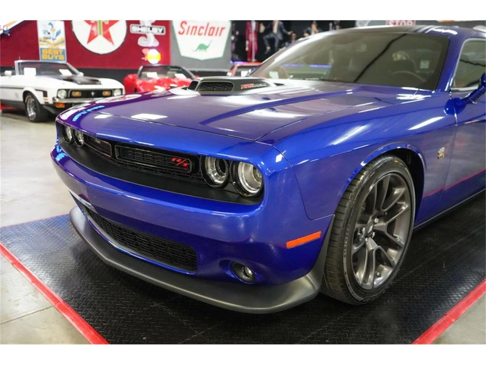 2022 Dodge Challenger 3rd Gen - Image 26 of 31