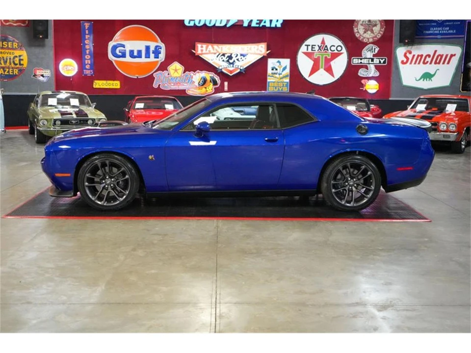 2022 Dodge Challenger 3rd Gen - Image 3 of 31