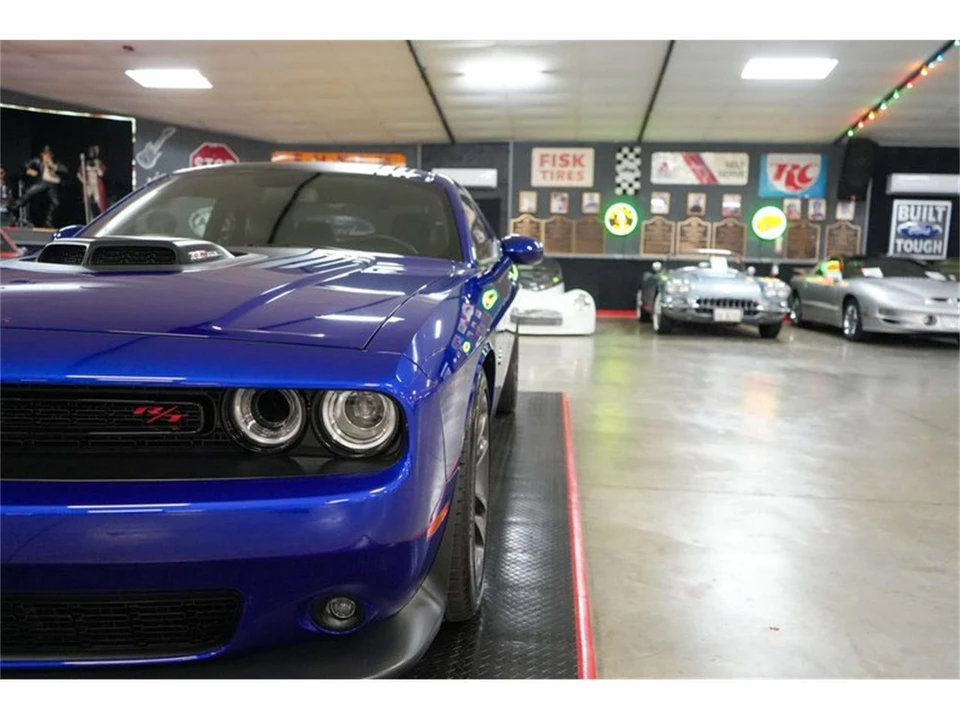 2022 Dodge Challenger 3rd Gen - Image 27 of 31