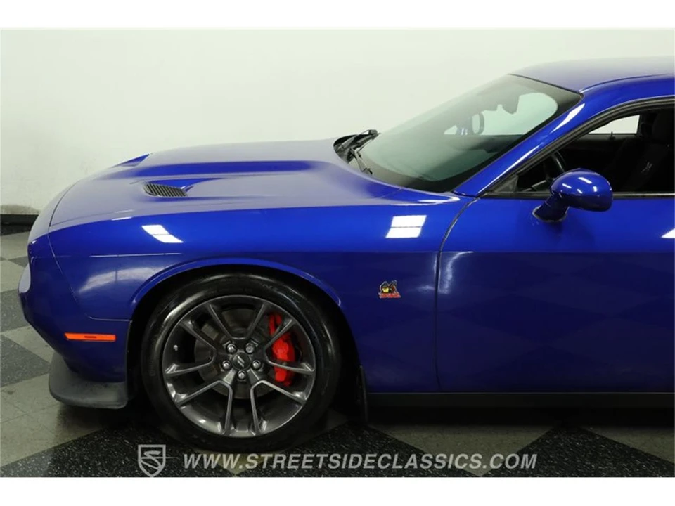 2022 Dodge Challenger 3rd Gen - Image 23 of 31