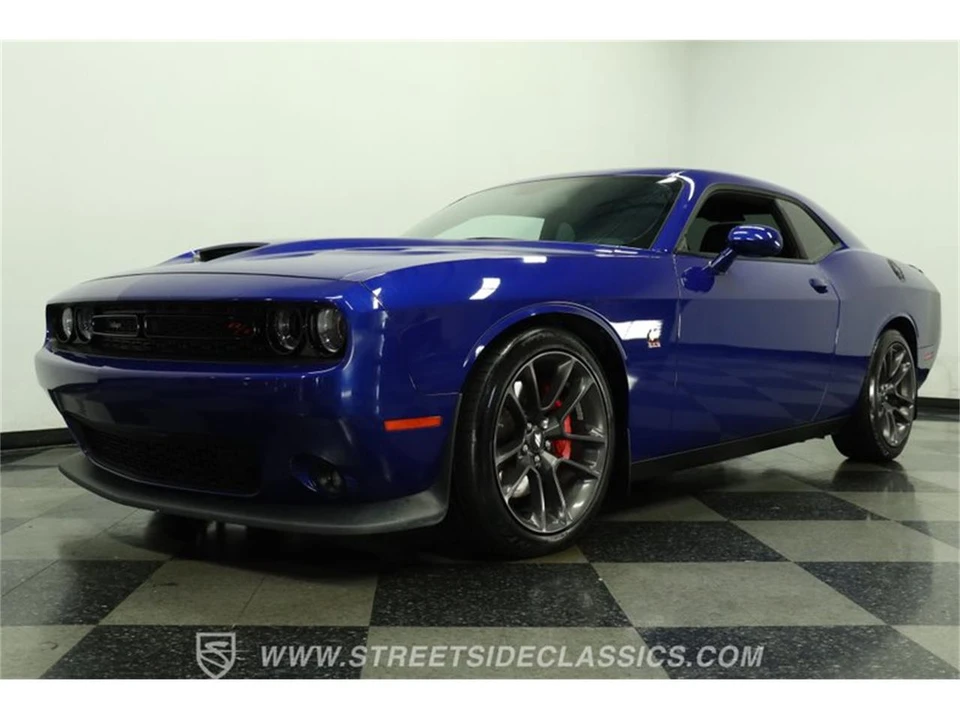 2022 Dodge Challenger 3rd Gen - Image 21 of 31