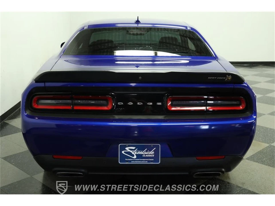 2022 Dodge Challenger 3rd Gen - Image 9 of 31