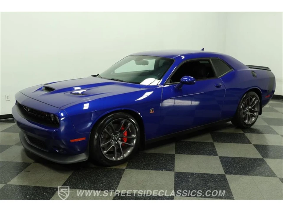 2022 Dodge Challenger 3rd Gen - Image 6 of 31