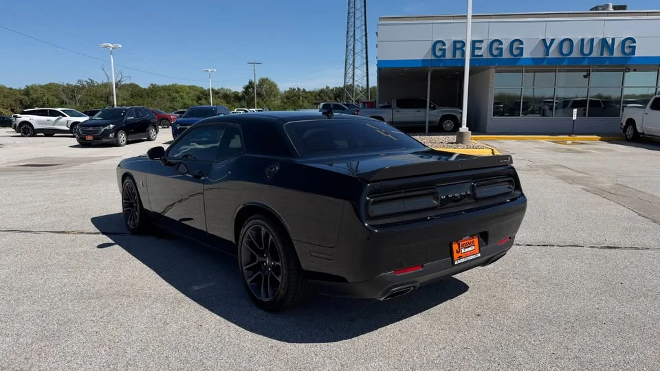 2022 Dodge Challenger 3rd Gen - Image 5 of 16