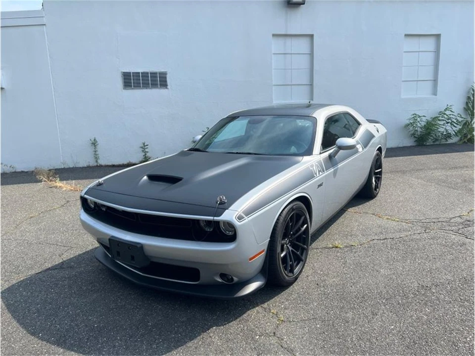 2022 Dodge Challenger 3rd Gen - Image 3 of 31