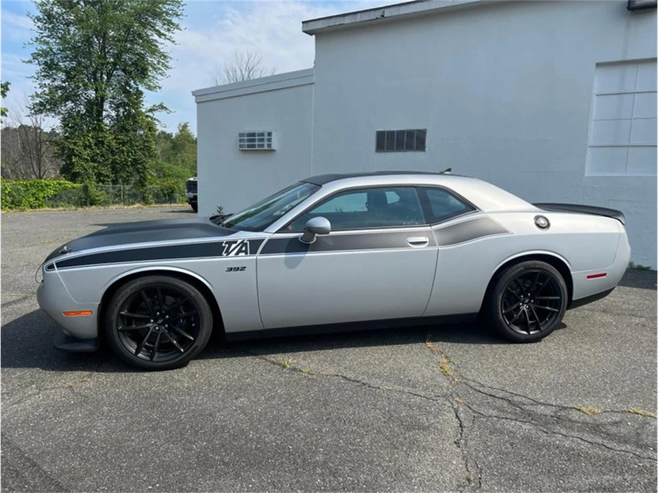 2022 Dodge Challenger 3rd Gen - Image 9 of 31