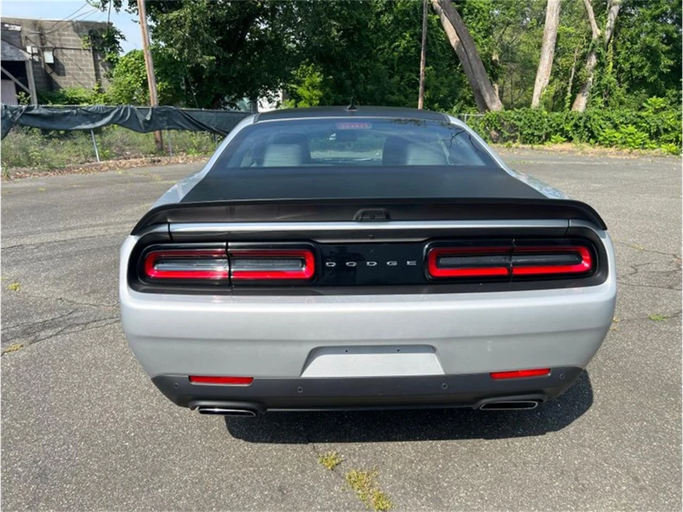 2022 Dodge Challenger 3rd Gen - Image 17 of 31