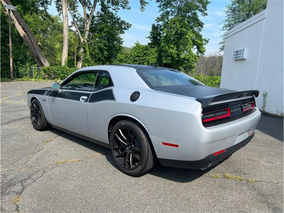 2022 Dodge Challenger 3rd Gen - Image 14 of 31