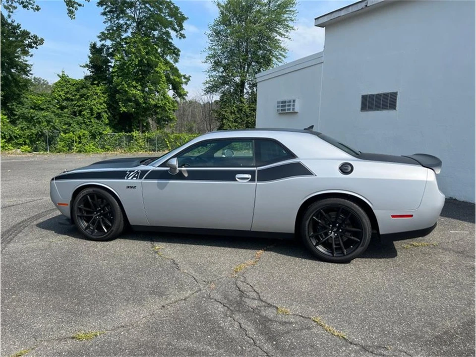 2022 Dodge Challenger 3rd Gen - Image 12 of 31