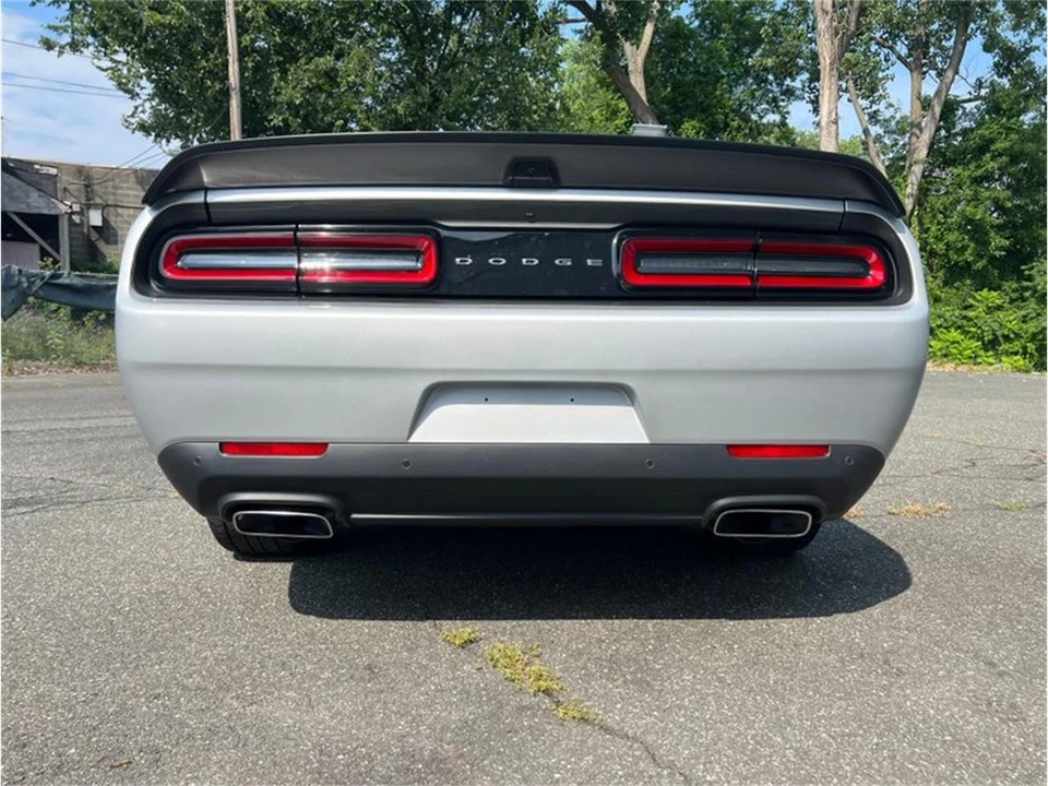 2022 Dodge Challenger 3rd Gen - Image 18 of 31