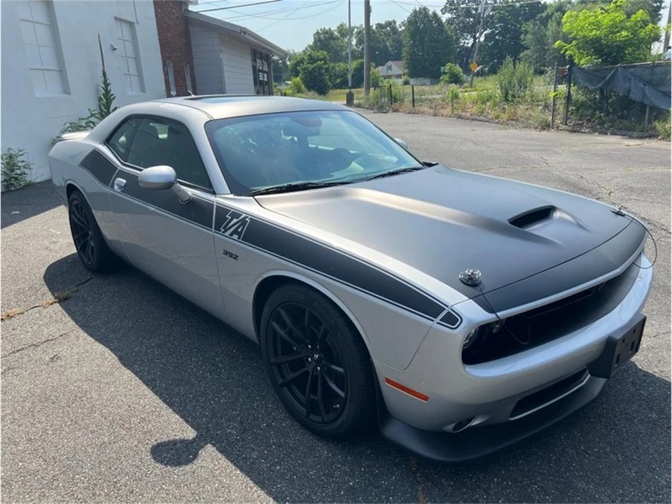 2022 Dodge Challenger 3rd Gen - Image 24 of 31