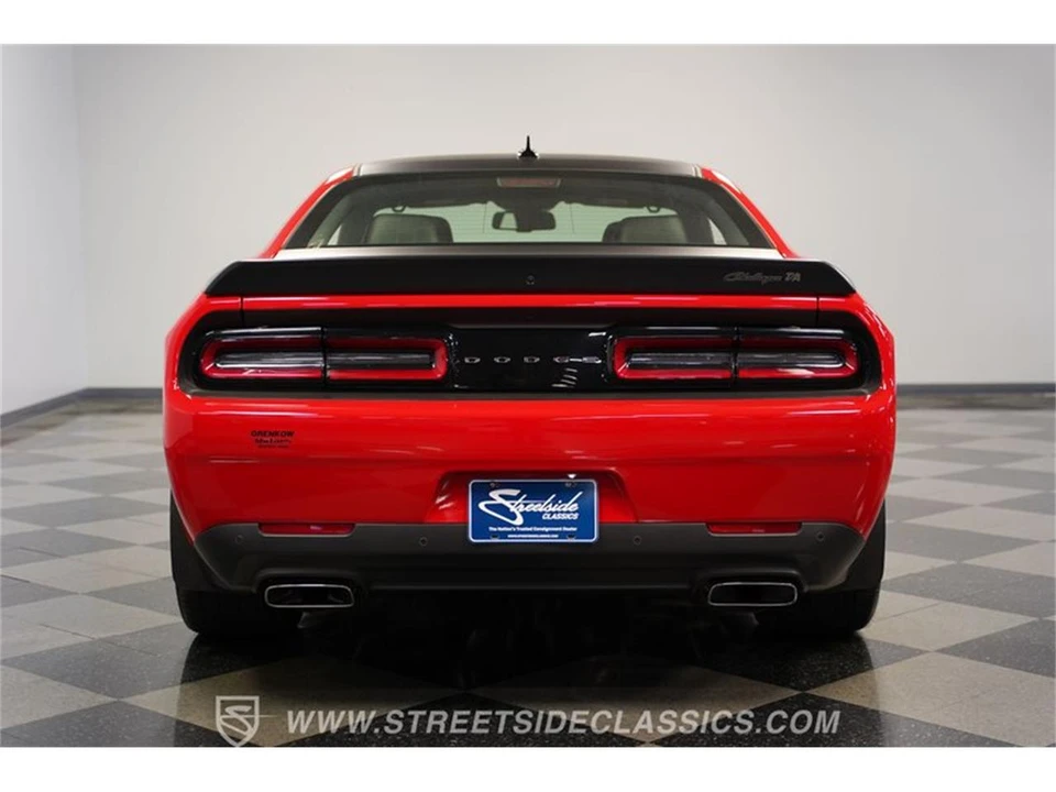 2022 Dodge Challenger 3rd Gen - Image 24 of 31