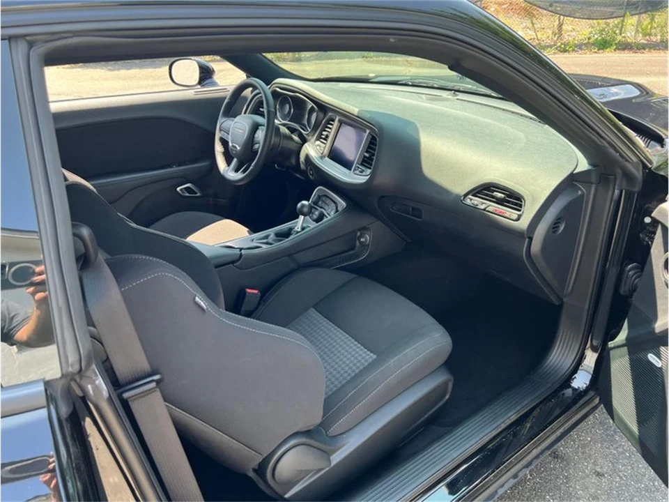 2022 Dodge Challenger 3rd Gen - Image 18 of 31