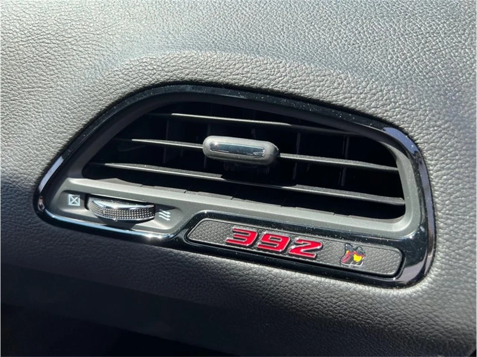 2022 Dodge Challenger 3rd Gen - Image 19 of 31