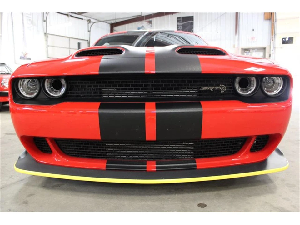 2022 Dodge Challenger 3rd Gen - Image 9 of 31