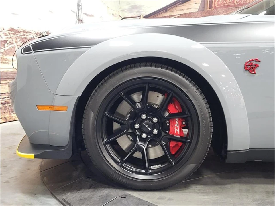 2022 Dodge Challenger 3rd Gen - Image 5 of 31