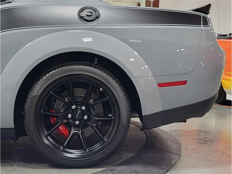 2022 Dodge Challenger 3rd Gen - Image 6 of 31