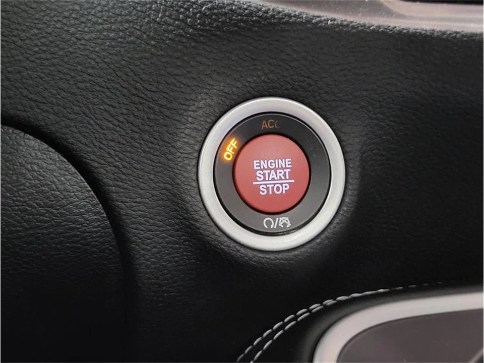 2022 Dodge Challenger 3rd Gen - Image 26 of 31