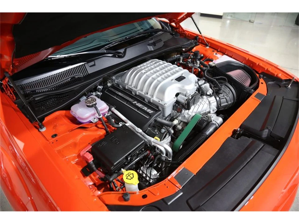 2022 Dodge Challenger 3rd Gen - Image 16 of 31