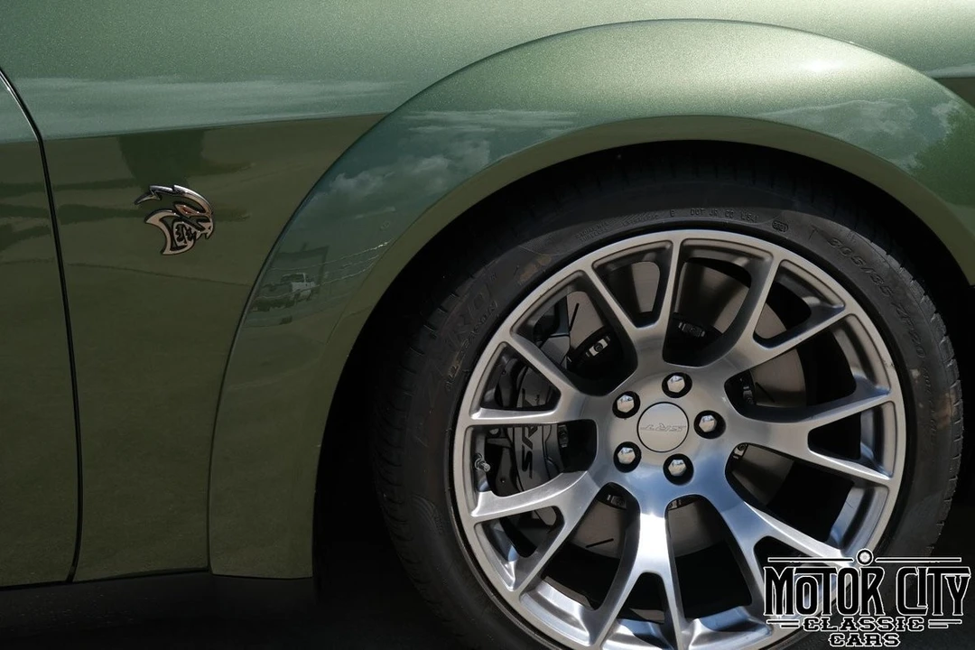 2022 Dodge Challenger 3rd Gen - Image 20 of 21