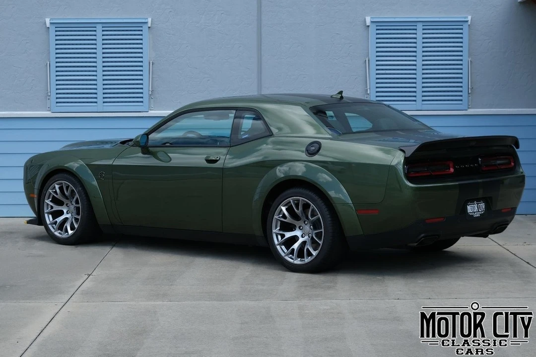 2022 Dodge Challenger SRT Hellcat 3rd Gen - Image 5 of 21