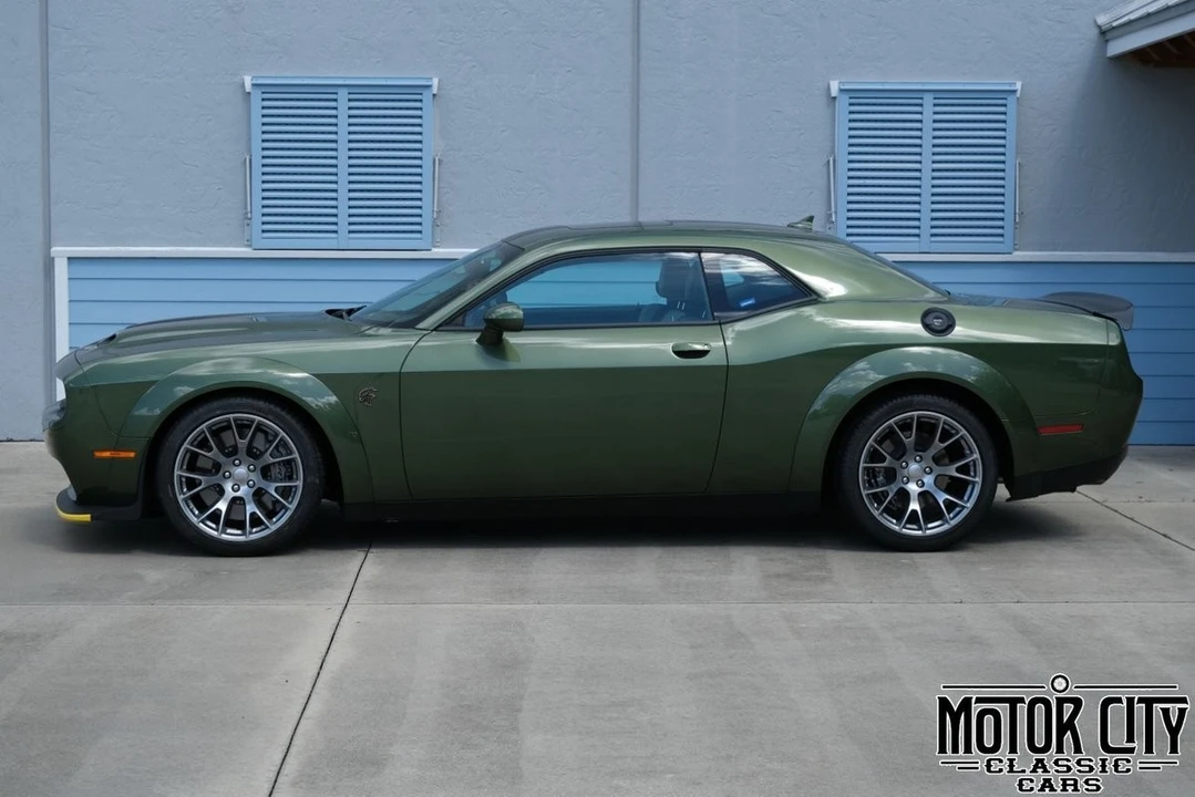 2022 Dodge Challenger 3rd Gen - Image 6 of 21
