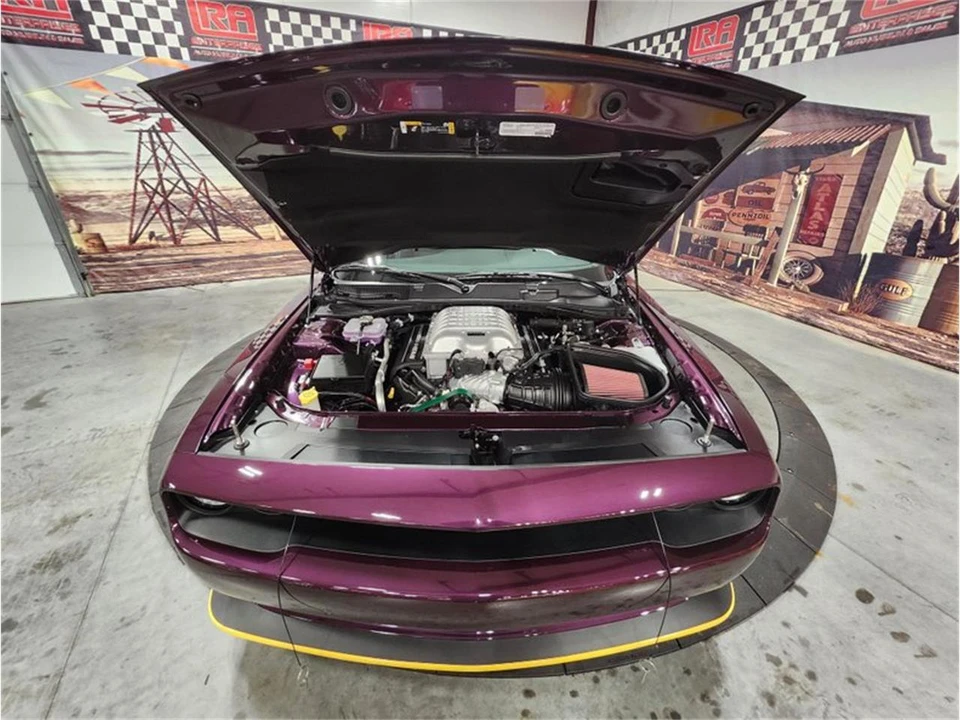 2022 Dodge Challenger 3rd Gen - Image 9 of 31