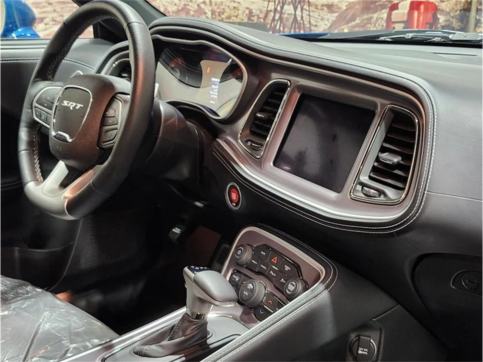 2022 Dodge Challenger 3rd Gen - Image 19 of 31