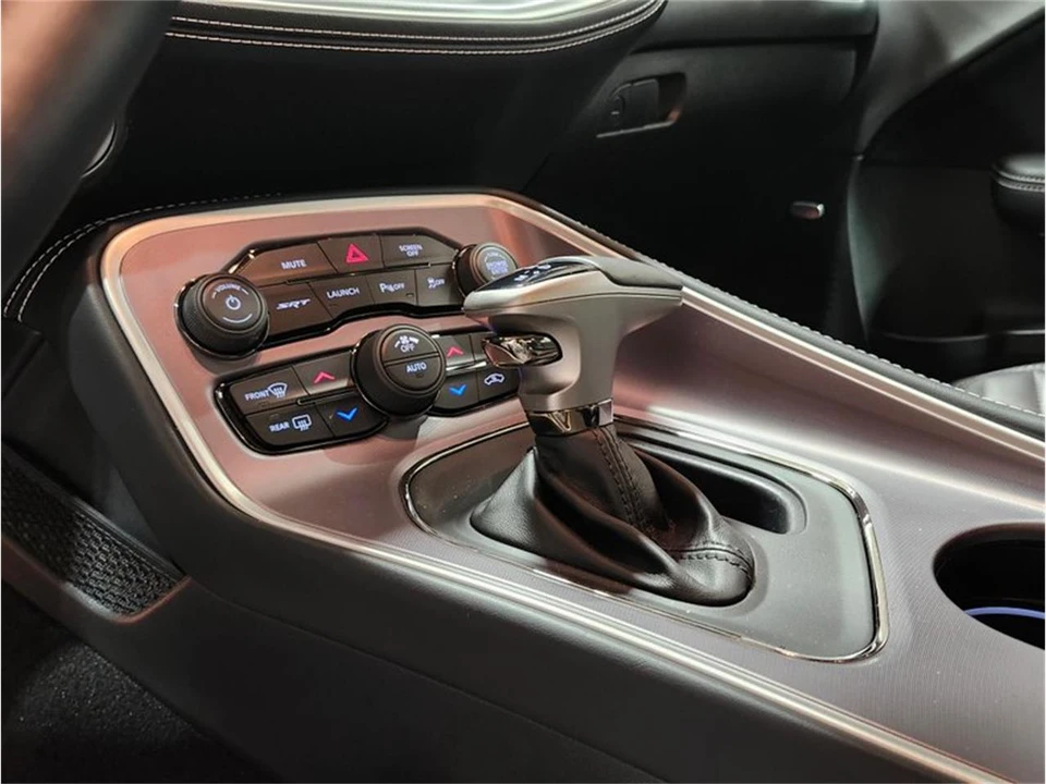2022 Dodge Challenger 3rd Gen - Image 17 of 31