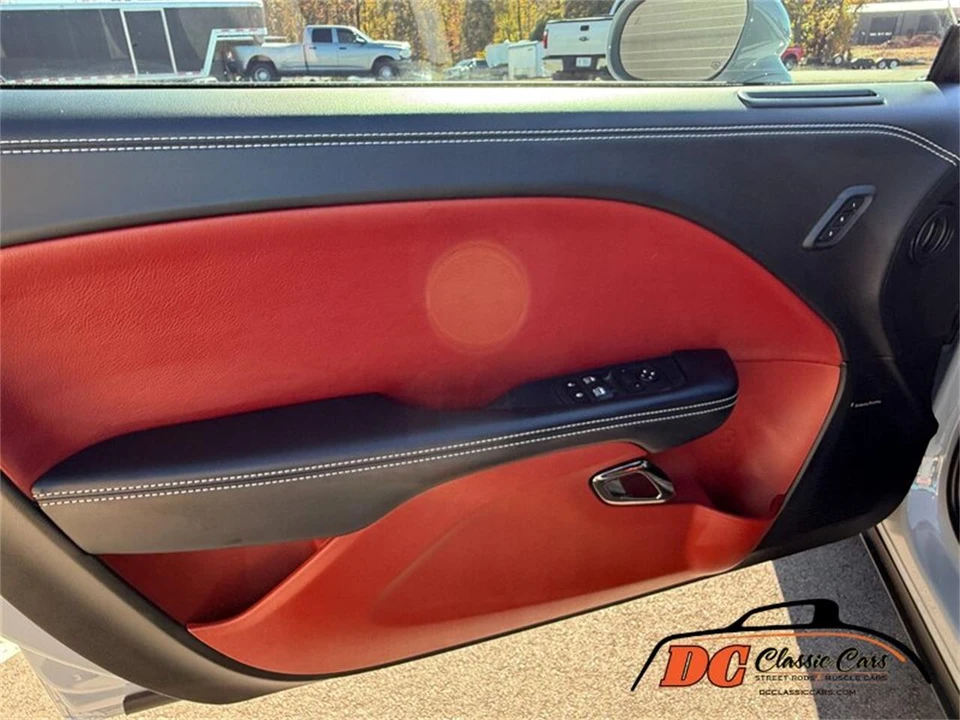 2022 Dodge Challenger 3rd Gen - Image 17 of 31