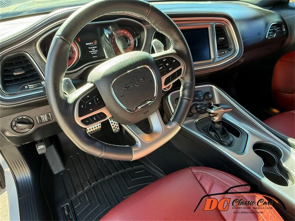 2022 Dodge Challenger 3rd Gen - Image 16 of 31