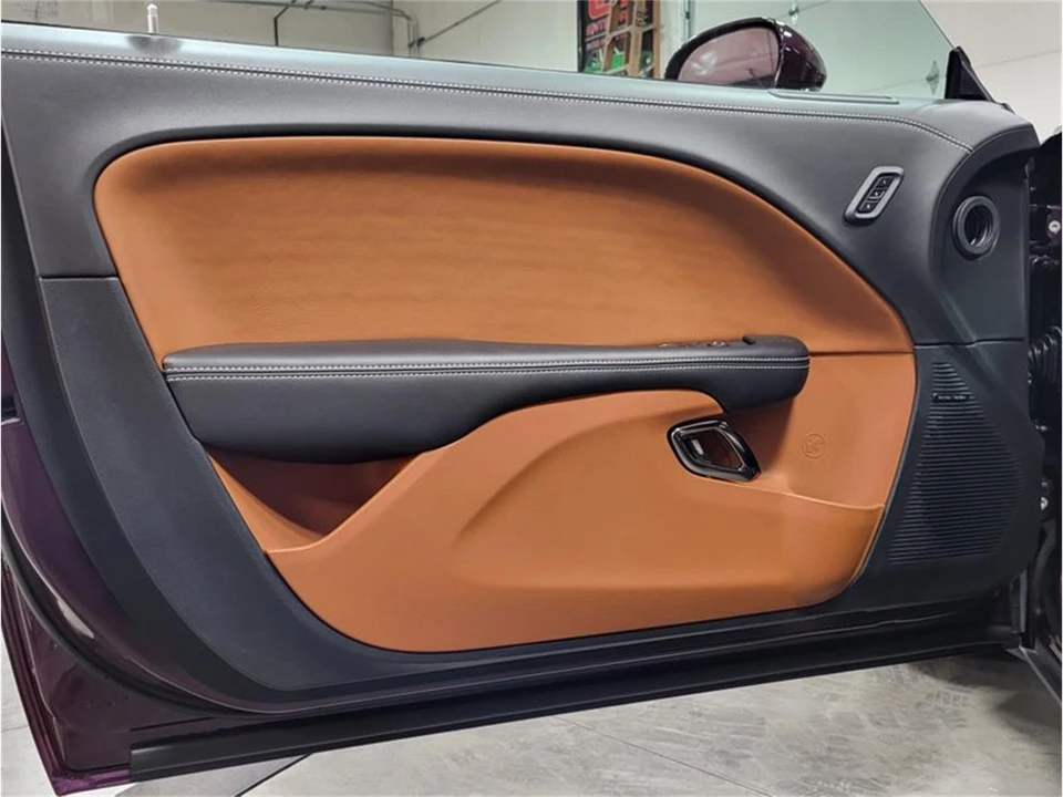 2022 Dodge Challenger 3rd Gen - Image 15 of 31