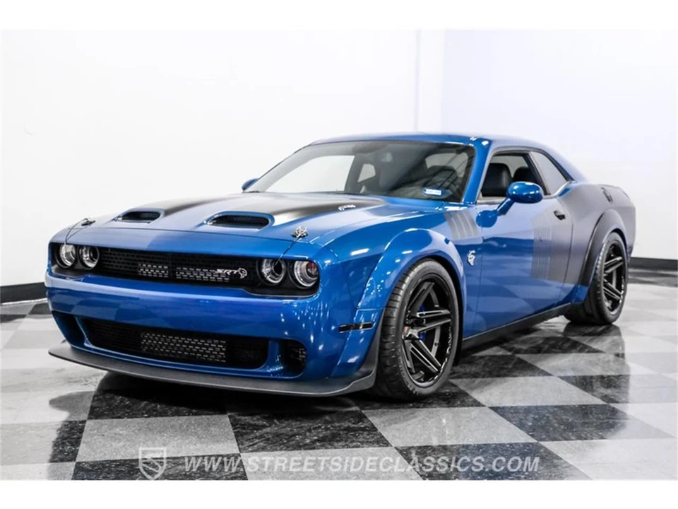 2022 Dodge Challenger 3rd Gen - Image 17 of 31