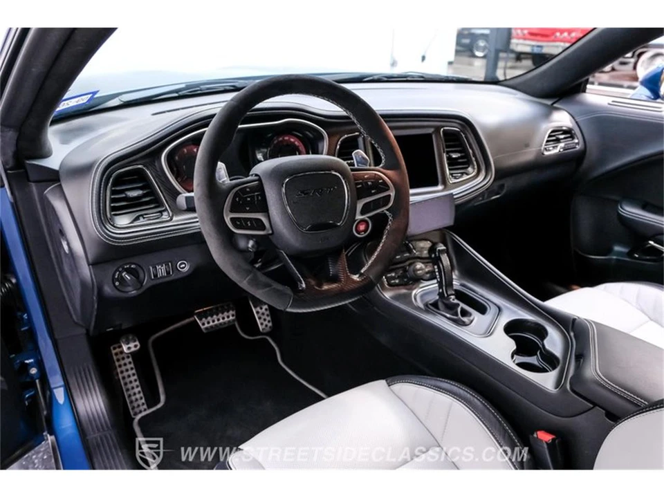 2022 Dodge Challenger 3rd Gen - Image 4 of 31