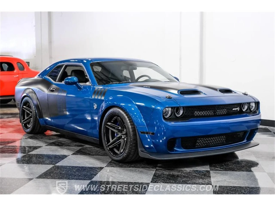 2022 Dodge Challenger 3rd Gen - Image 15 of 31