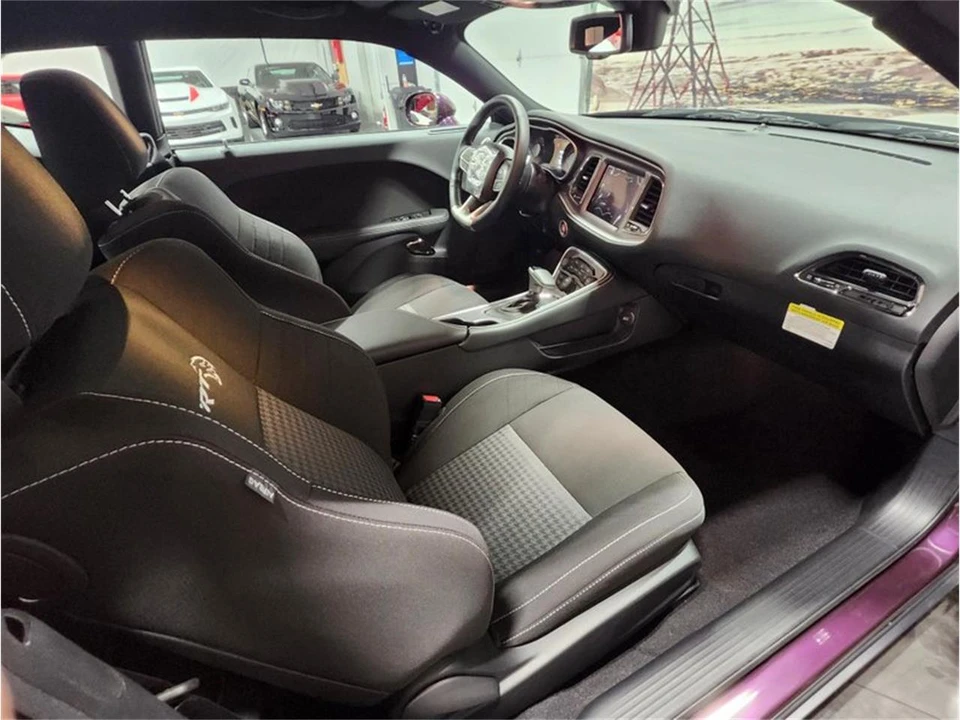 2022 Dodge Challenger 3rd Gen - Image 18 of 31