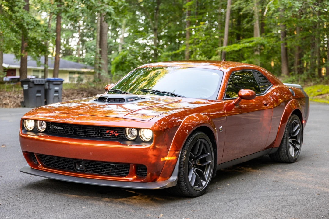 2022 Dodge Challenger SRT8 & 392 3rd Gen - Image 7 of 31