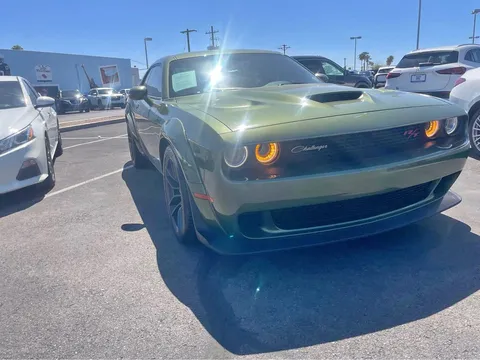 2022 Dodge Challenger 392 Hemi Scat Pack Shaker Coupe 2D