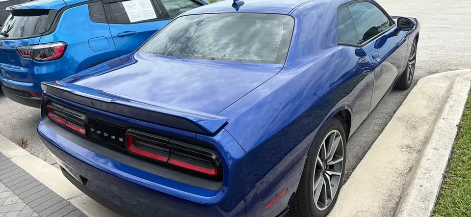 2022 Dodge Challenger 3rd Gen - Image 3 of 4