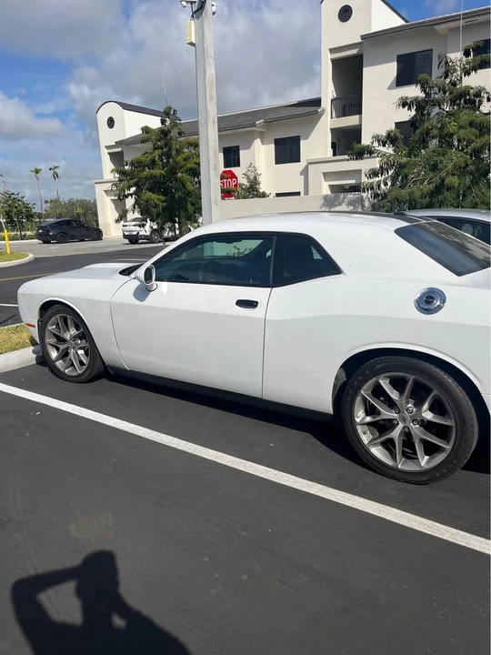 2022 Dodge Challenger 3rd Gen - Image 3 of 8
