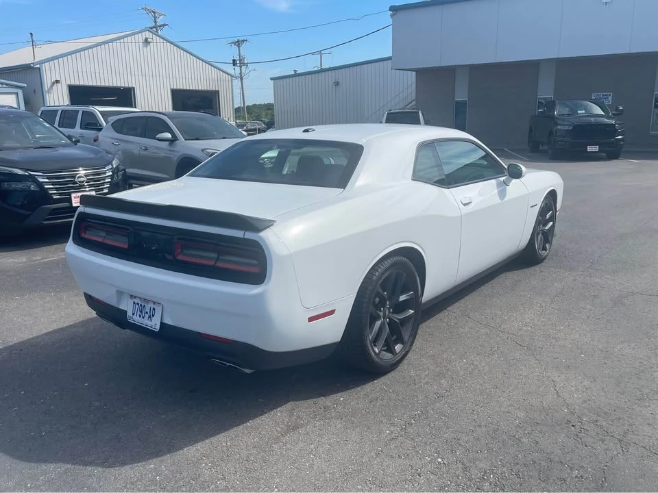 2022 Dodge Challenger 3rd Gen - Image 6 of 9