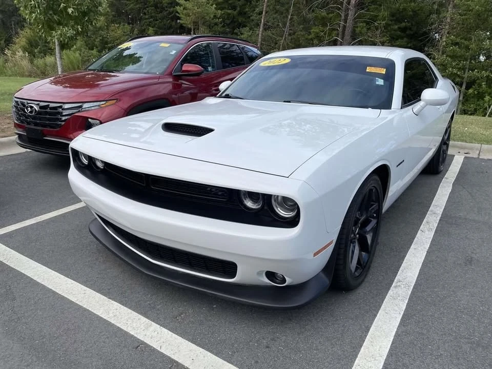 2022 Dodge Challenger 3rd Gen - Image 3 of 4