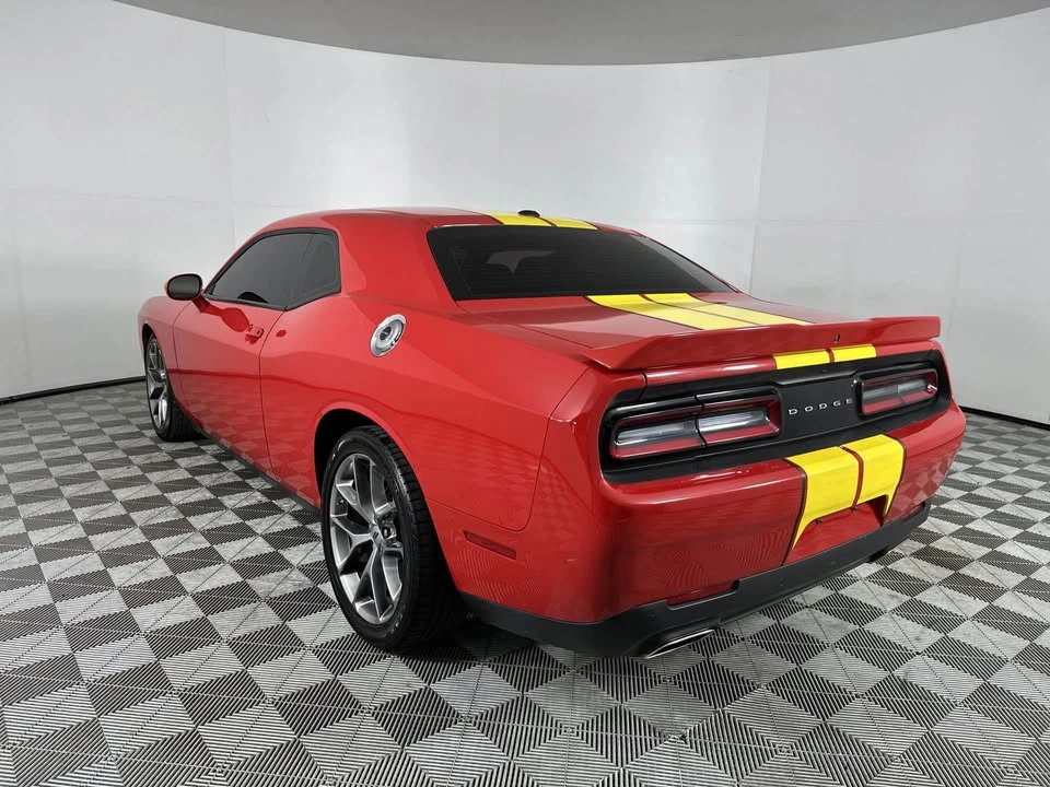 2022 Dodge Challenger 3rd Gen - Image 5 of 14