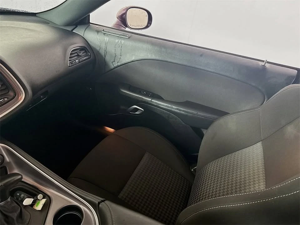 2022 Dodge Challenger 3rd Gen - Image 19 of 20