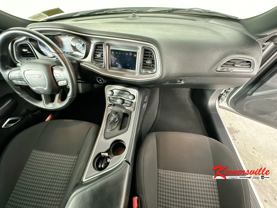 2022 Dodge Challenger 3rd Gen - Image 10 of 24